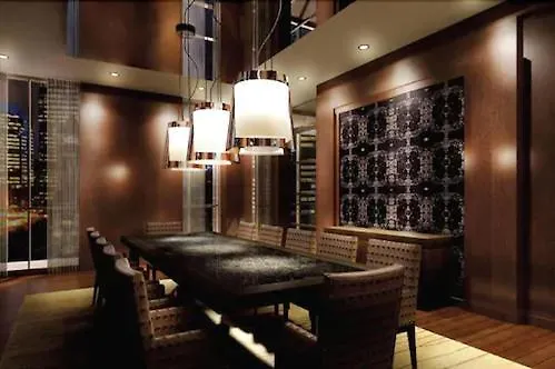 Loft - Entertainment & Financial District
